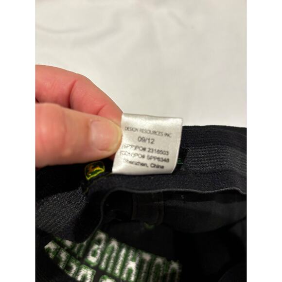 John Deere Men's Adjustable Hat nothing runs like a deere utility - Picture 4 of 4